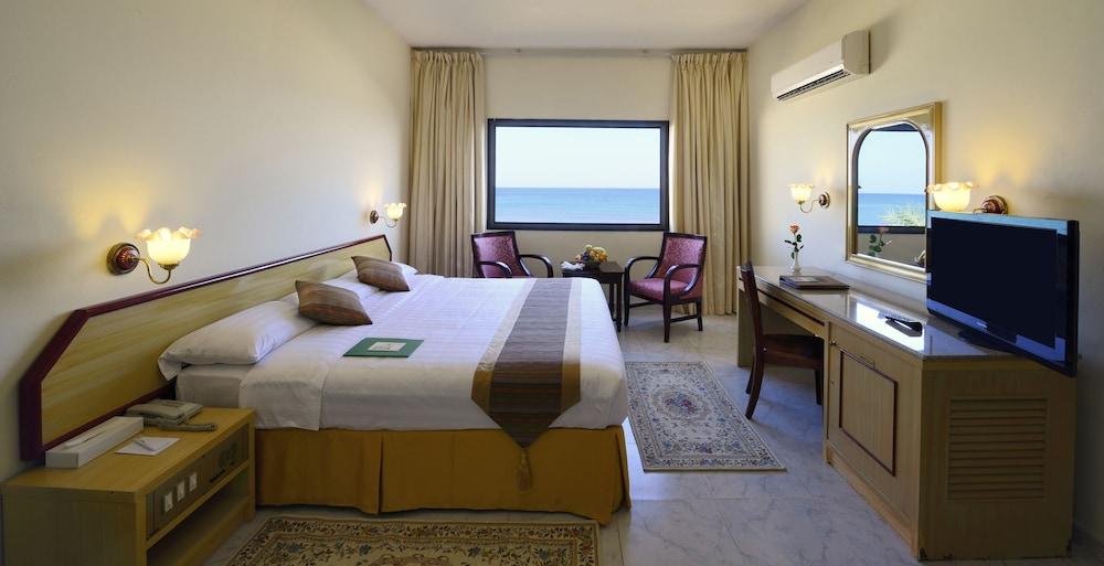 Resort Sur Beach Holiday Экстерьер фото