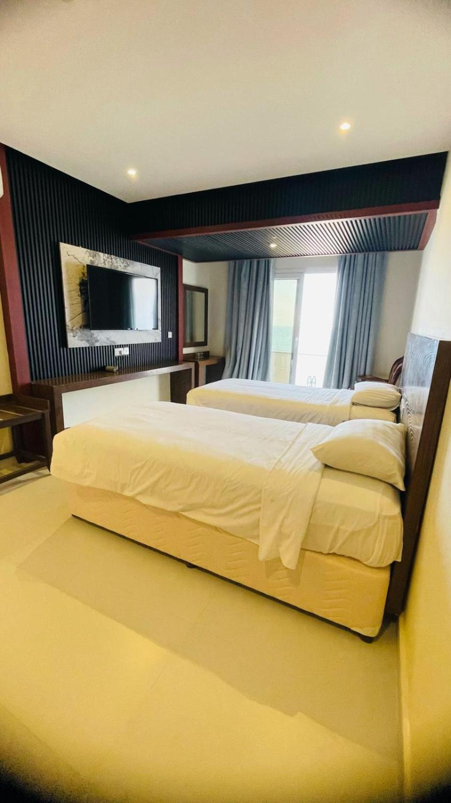 Resort Sur Beach Holiday Экстерьер фото
