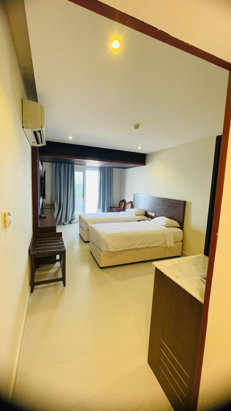 Resort Sur Beach Holiday Экстерьер фото