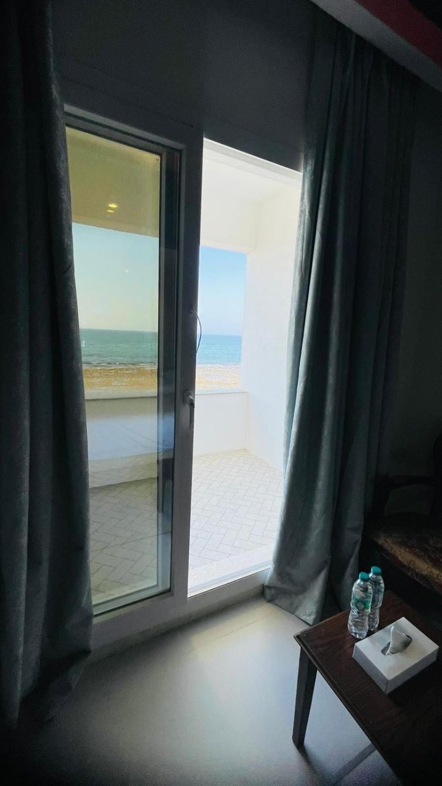 Resort Sur Beach Holiday Экстерьер фото